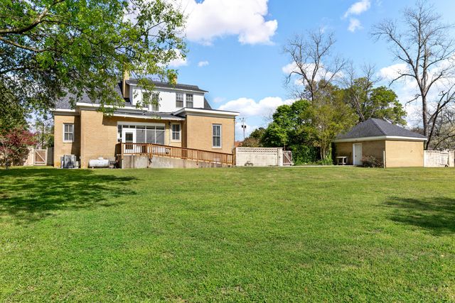 302 N 1st Street, Cameron, SC 29030