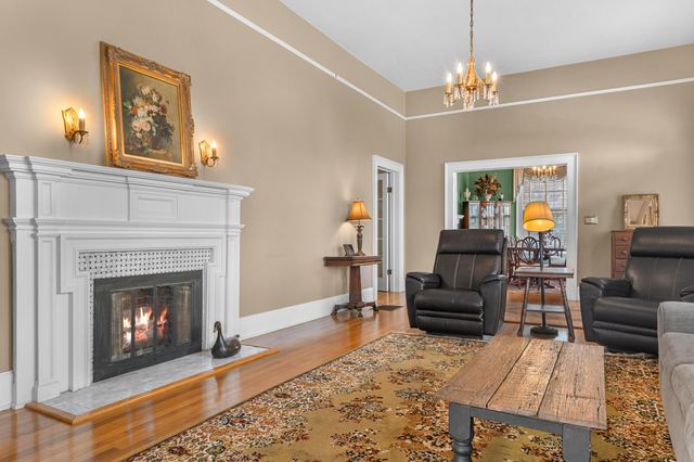 302 N 1st Street, Cameron, SC 29030