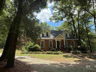676 Colonial Drive, Fairhope, AL 36532