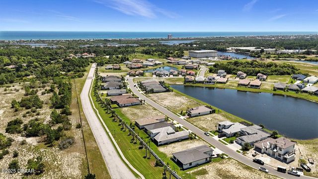 27 Del Palma Drive, Palm Coast, FL 32137