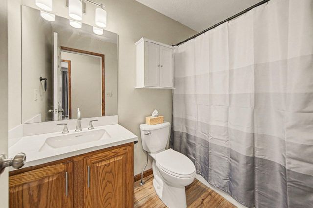 115 Sussex Place, Brooklyn, MI 49230