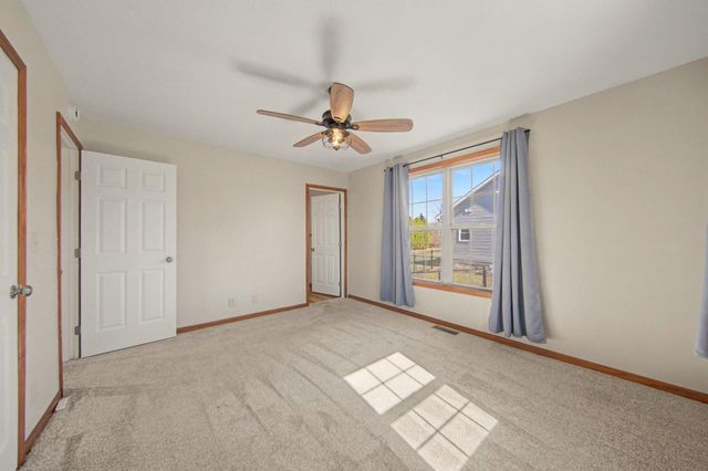 115 Sussex Place, Brooklyn, MI 49230