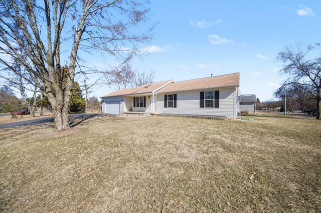 115 Sussex Place, Brooklyn, MI 49230