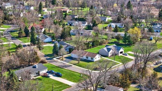 115 Sussex Place, Brooklyn, MI 49230
