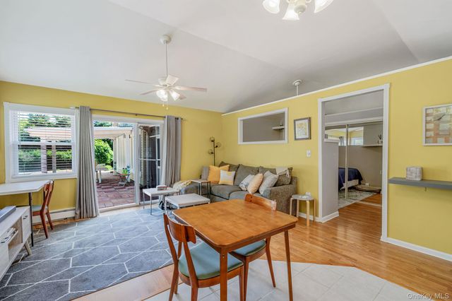 5 Tawny Pass, South Setauket, NY 11720
