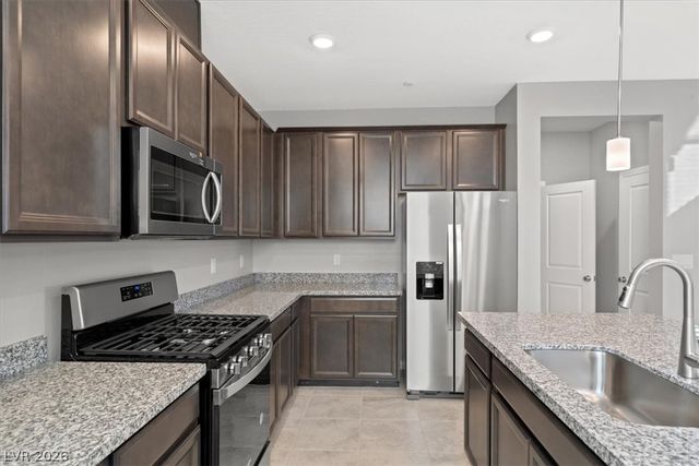510 Mahogany Ridge Street, Las Vegas, NV 89138