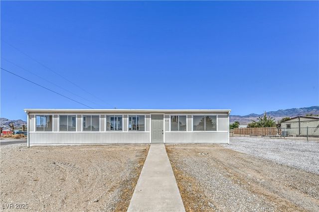 610 Fehrs Way, Pahrump, NV 89060