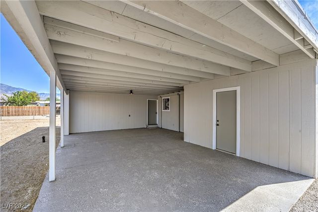 610 Fehrs Way, Pahrump, NV 89060