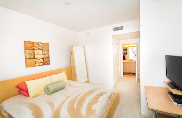 511 SE 5th Avenue 1111, Fort Lauderdale, FL 33301