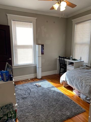 19 Pleasant St 1, Boston, MA 02125