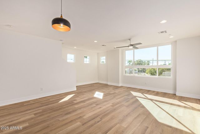 3616 N 12TH Street, Phoenix, AZ 85014