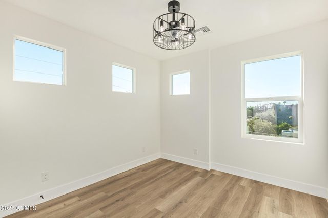 3616 N 12TH Street, Phoenix, AZ 85014