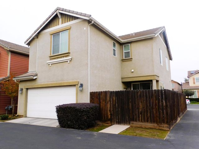 4355 W Artemisa Drive, Fresno, CA 93722