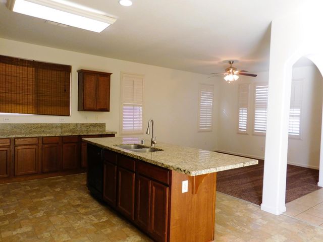 4355 W Artemisa Drive, Fresno, CA 93722