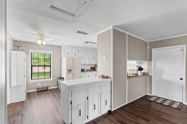 1785 S State Hwy 103, Slocomb, AL 36375