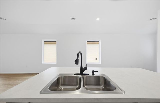 3301 Little Creek Drive, Mustang, OK 73064