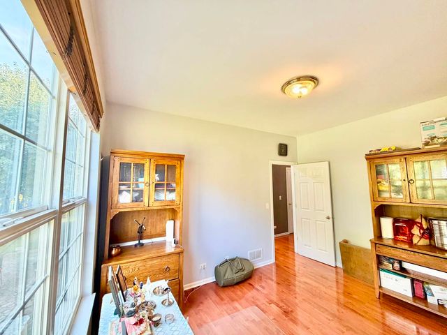 37061 N Bonnie Brae Road, Lake Villa, IL 60046