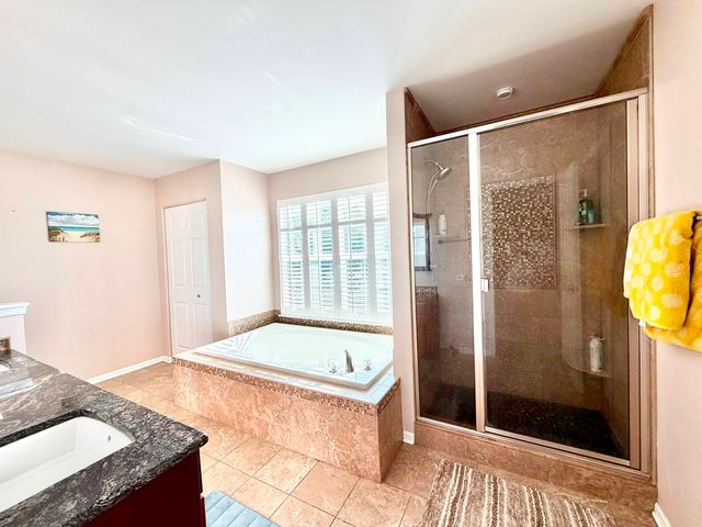37061 N Bonnie Brae Road, Lake Villa, IL 60046