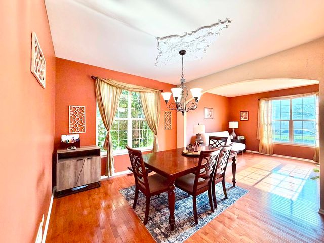 37061 N Bonnie Brae Road, Lake Villa, IL 60046