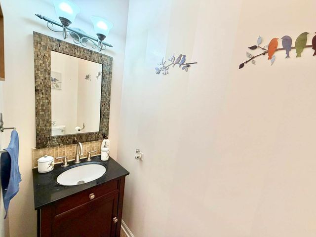 37061 N Bonnie Brae Road, Lake Villa, IL 60046