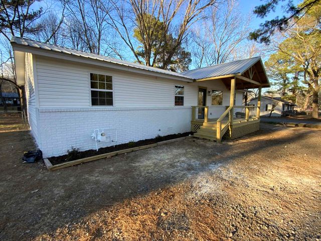 211 McKee Street, Pangburn, AR 72121