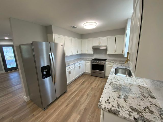 211 McKee Street, Pangburn, AR 72121