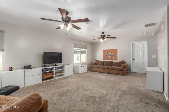 2415 E BRIGADIER Drive, Gilbert, AZ 85298