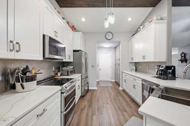 309 Firefly Road, Holly Springs, NC 27540