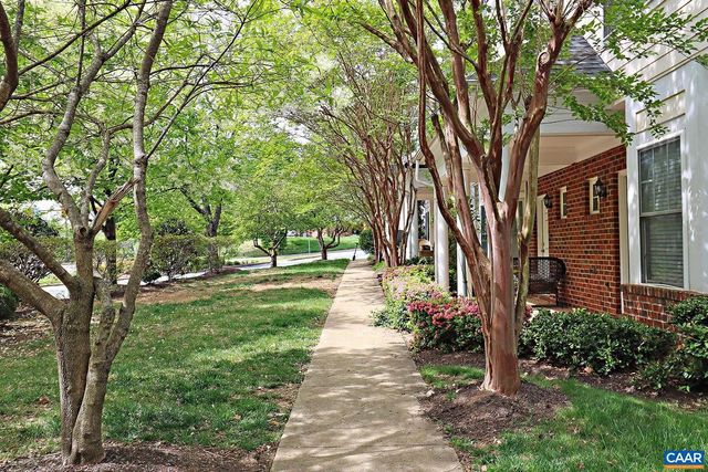 164 OLD FIFTH CIR, Charlottesville, VA 22903