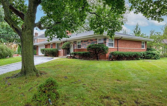 6756 N Keating Avenue, Lincolnwood, IL 60712
