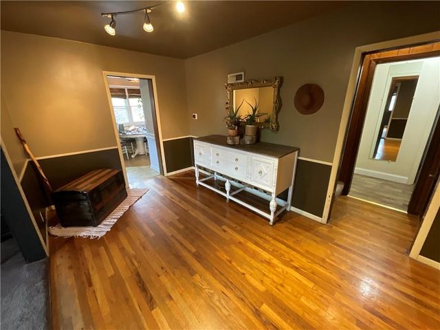 1834 S 16th Street, Kansas City, KS 66103