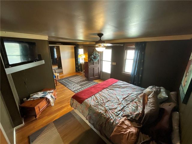 1834 S 16th Street, Kansas City, KS 66103