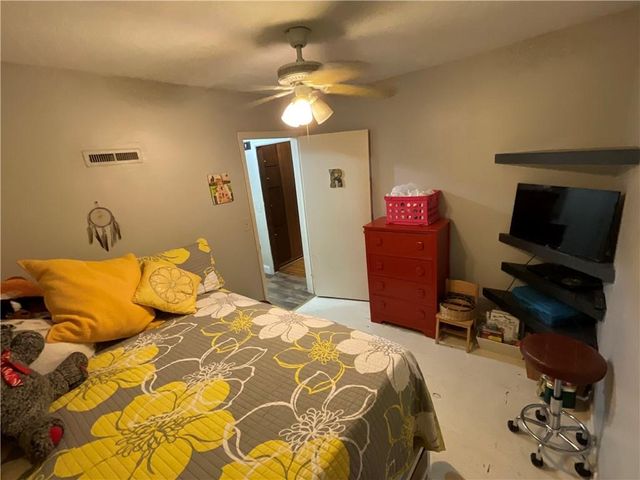 1834 S 16th Street, Kansas City, KS 66103