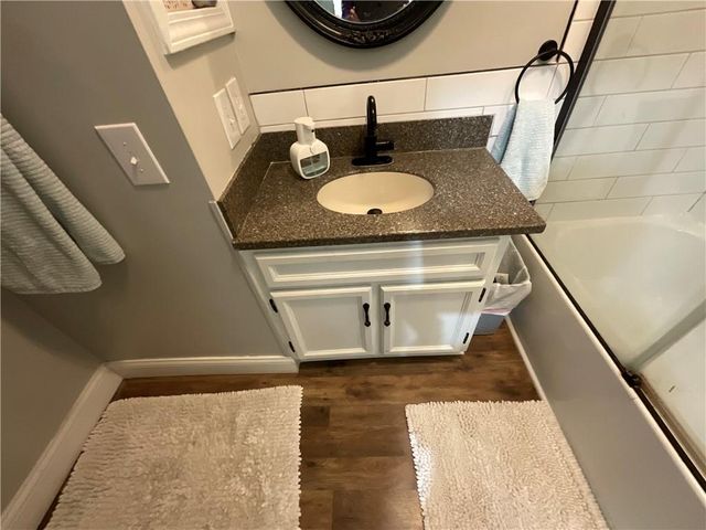 1834 S 16th Street, Kansas City, KS 66103