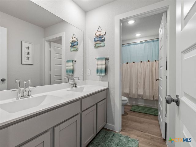 5315 Tourmaline Loop, San Antonio, TX 78222