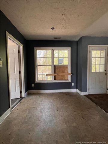 128 Copper Creek Drive, Raeford, NC 28376