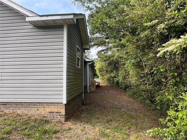 128 Copper Creek Drive, Raeford, NC 28376