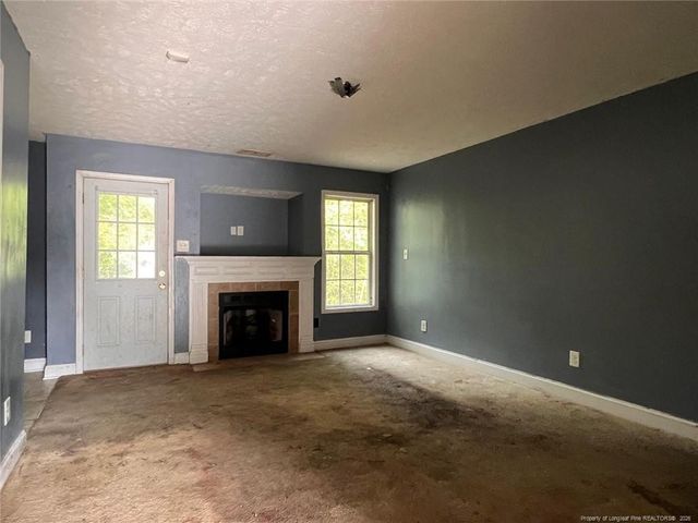 128 Copper Creek Drive, Raeford, NC 28376