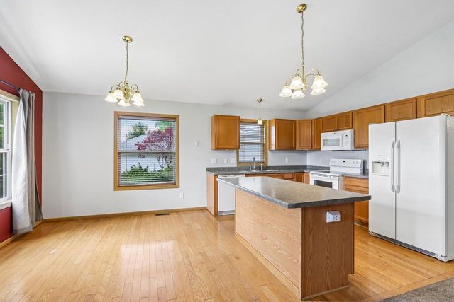 W5640 Babcock ROAD, Elkhorn, WI 53121