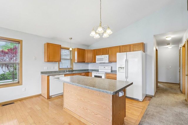 W5640 Babcock ROAD, Elkhorn, WI 53121