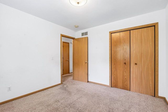 W5640 Babcock ROAD, Elkhorn, WI 53121