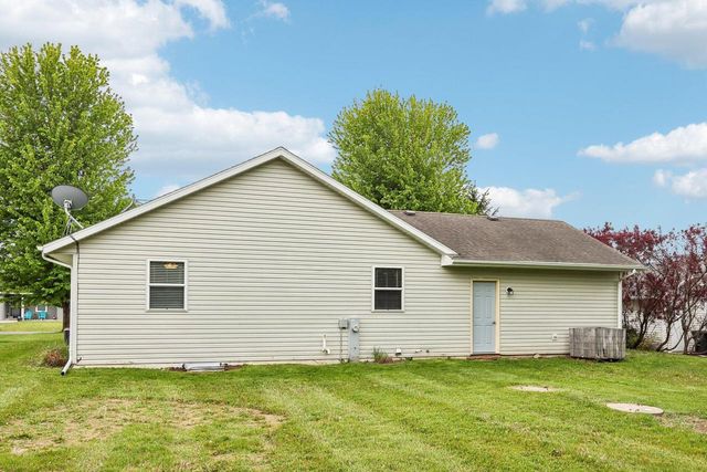 W5640 Babcock ROAD, Elkhorn, WI 53121