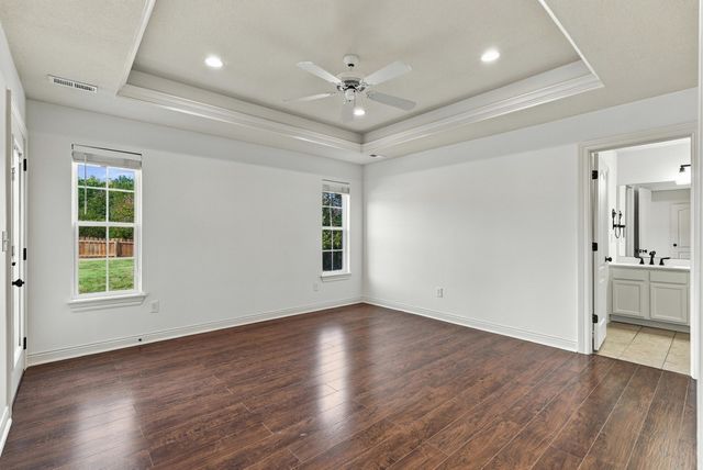 5001 STONE MOUNTAIN PKWY, Columbia, MO 65201