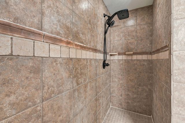 5001 STONE MOUNTAIN PKWY, Columbia, MO 65201