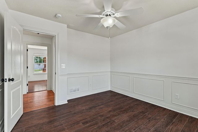 5001 STONE MOUNTAIN PKWY, Columbia, MO 65201