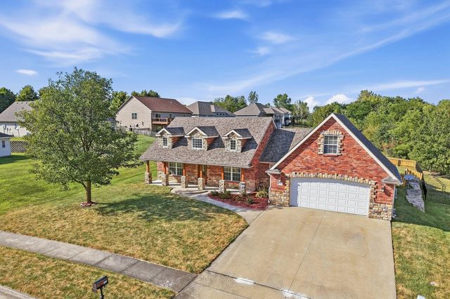 5001 STONE MOUNTAIN PKWY, Columbia, MO 65201