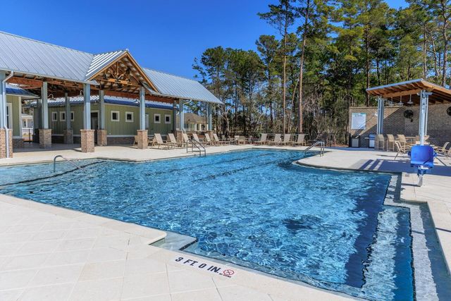 404 Marsh Deer Run, Niceville, FL 32578