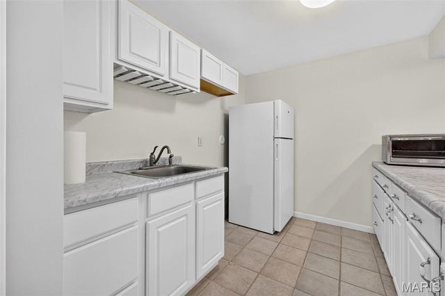 202 Park Ridge Drive 64a, O'fallon, MO 63366