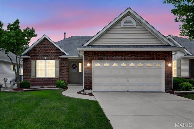 202 Park Ridge Drive 64a, O'fallon, MO 63366