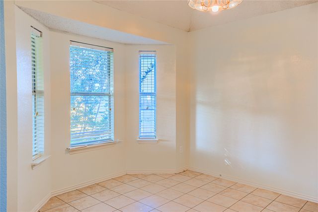 1019 Telluride Drive, Arlington, TX 76001